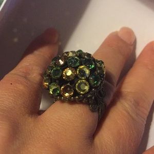 Gorgeous Sorrelli ring/adjustable